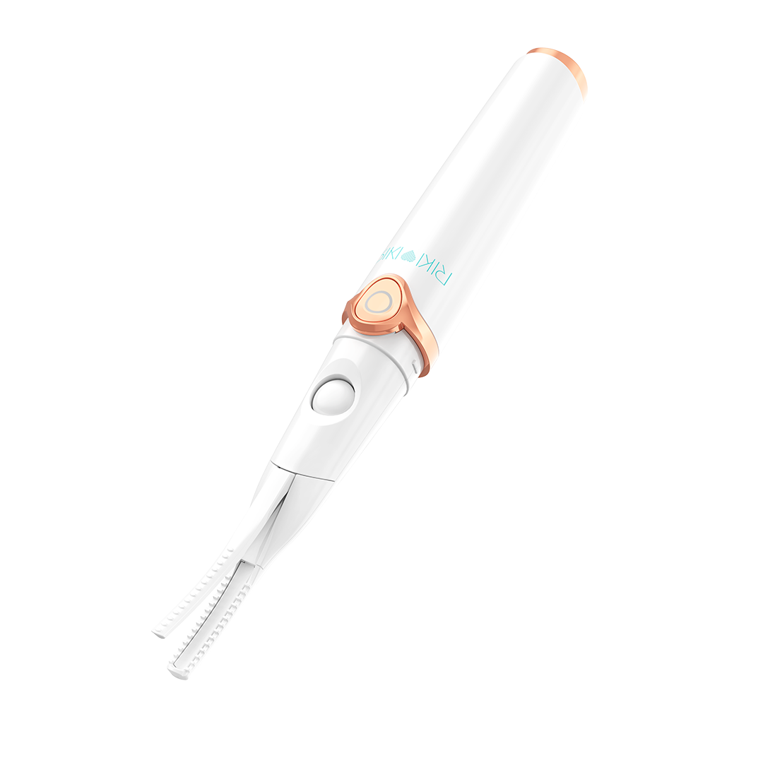 EYELASH CURLER